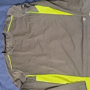 Work out shirt